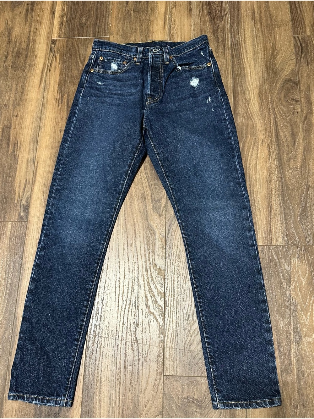 Levi’s Women’s 502 Skinny Jeans Button Fly Dark Wash Lightly Distressed 26x30